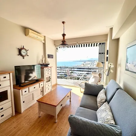 A Centre Au Bord De La Mere Netflix & Parking Apartment *