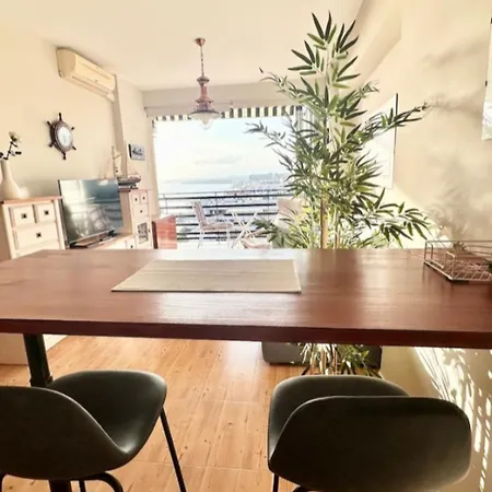 A Centre Au Bord De La Mere Netflix & Parking Apartment Marbella